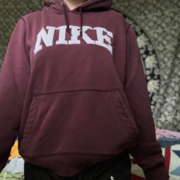 Nike vintage hoodie - Picture 2 of 2